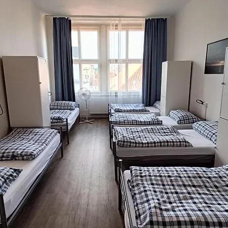 A - Centrum Vandrarhem Prag