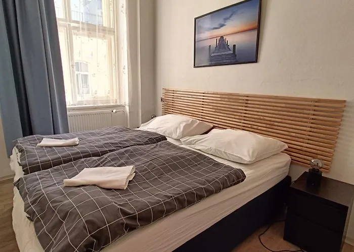 A - Centrum ホステル *