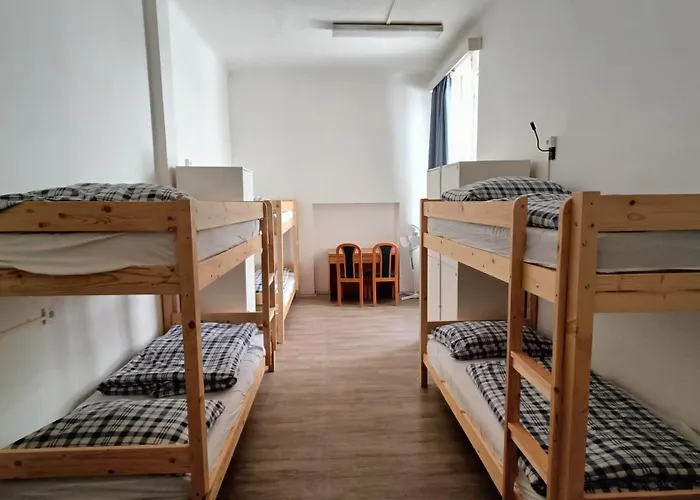 ホステル A - Centrum *