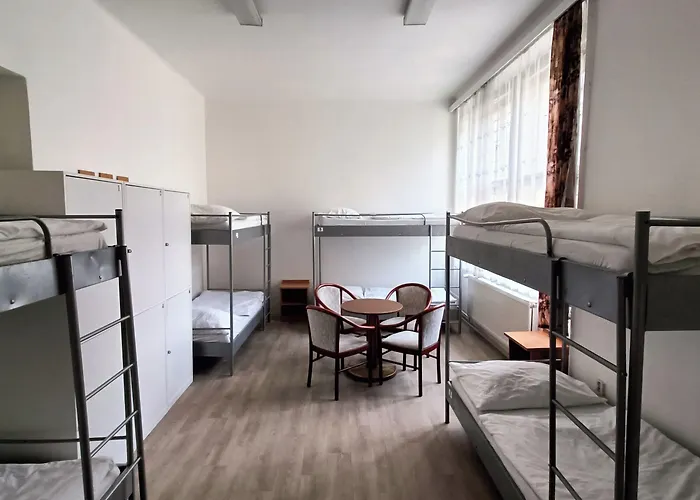 A - Centrum ホステル *