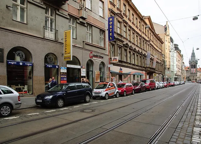 A - Centrum ホステル *